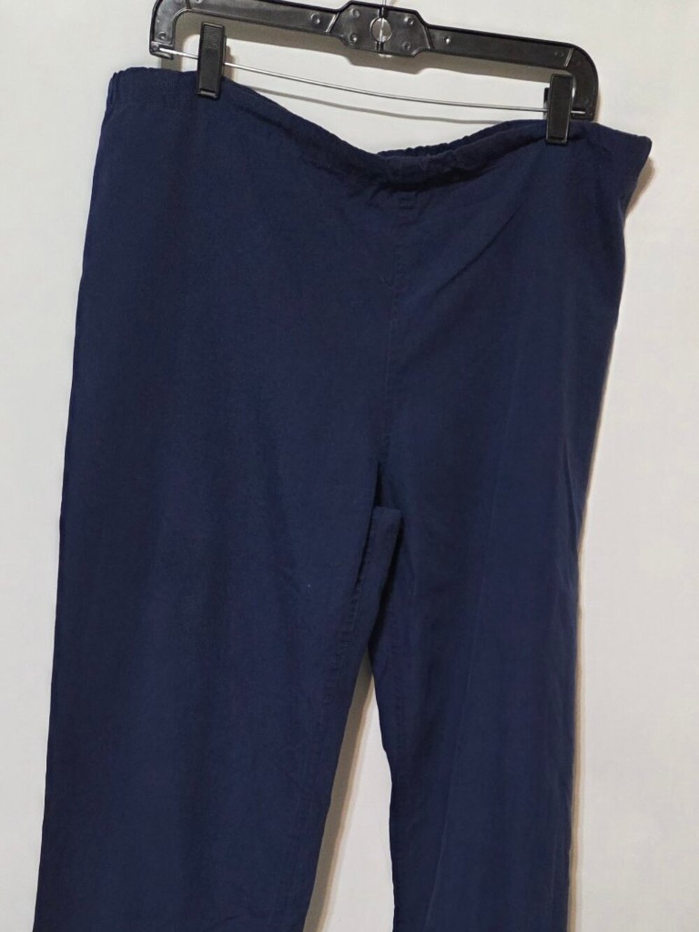 SB Unisex Scrub Drawstring Straight Legged Navy Scrub Pants   SIZE: Small